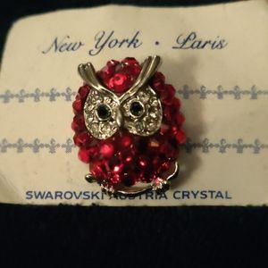 Owl brooch